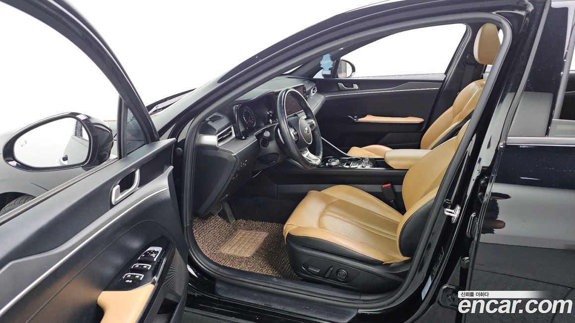 Kia K5 2021
