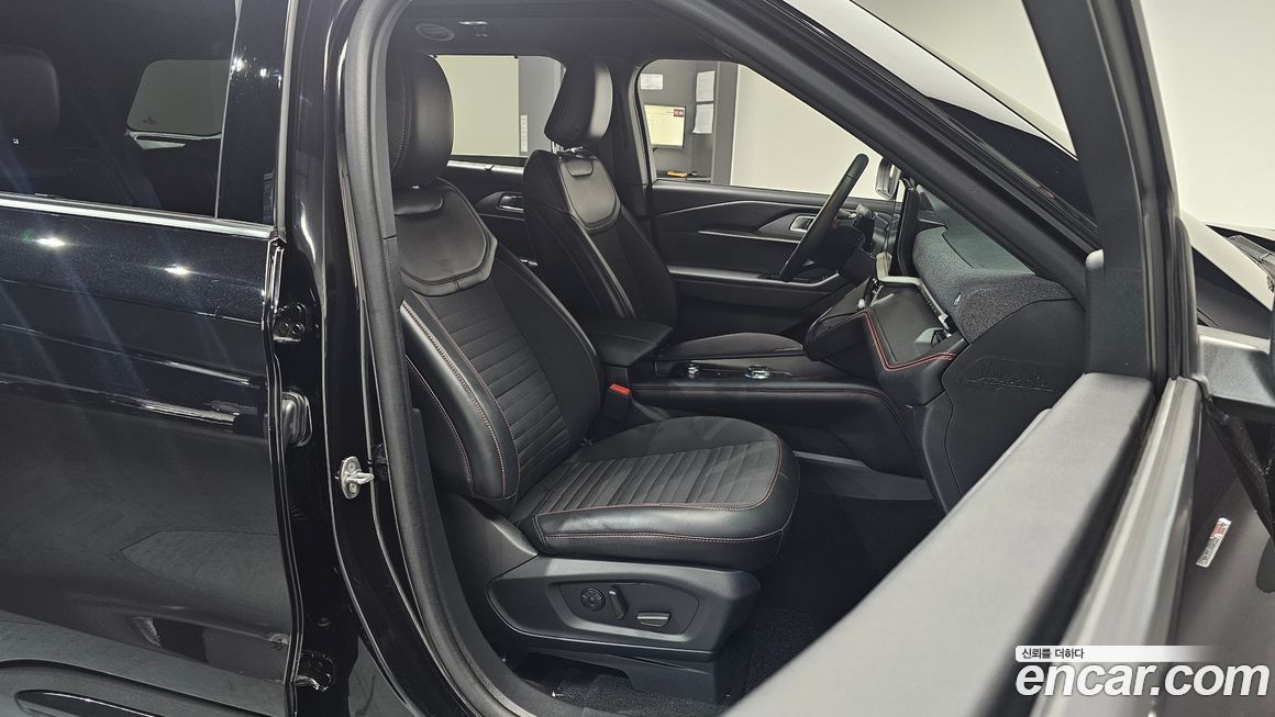 Ford Explorer 2025