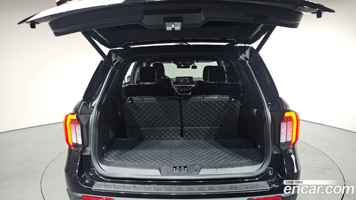 Ford Explorer 2025