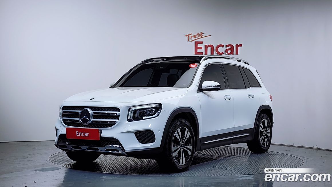 Mercedes-Benz GLB-Class 2021