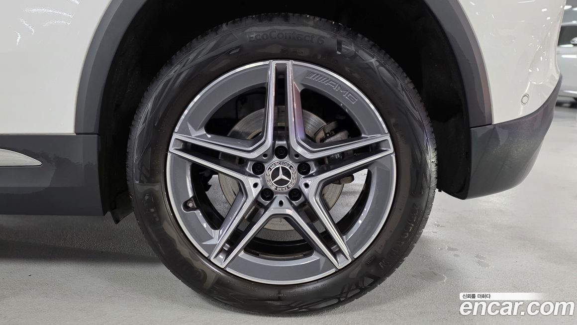 Mercedes-Benz GLA-Class 2023