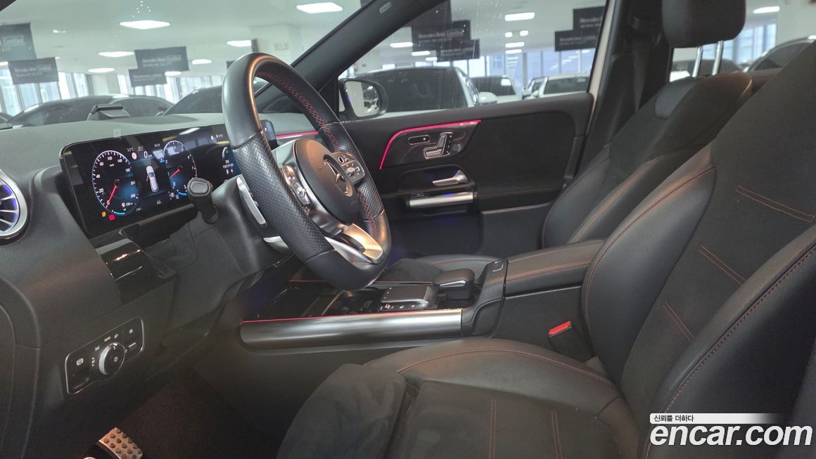 Mercedes-Benz GLA-Class 2023