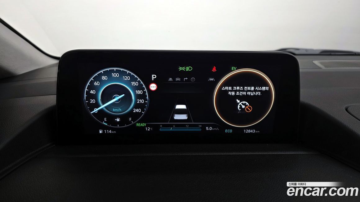 Hyundai Staria 2025