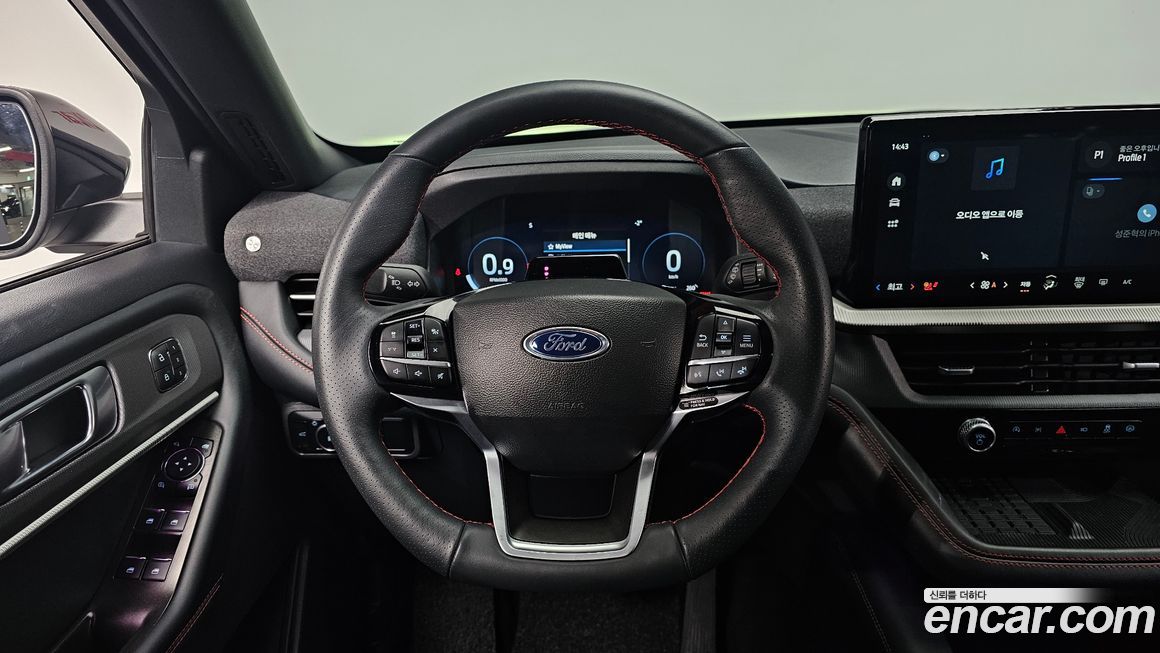 Ford Explorer 2025