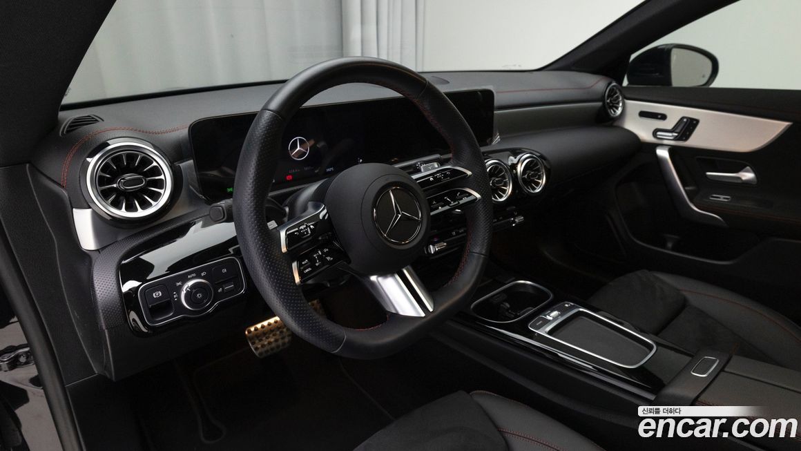 Mercedes-Benz CLA-Class 2025