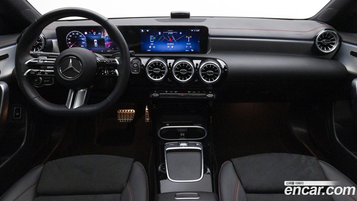 Mercedes-Benz CLA-Class 2025
