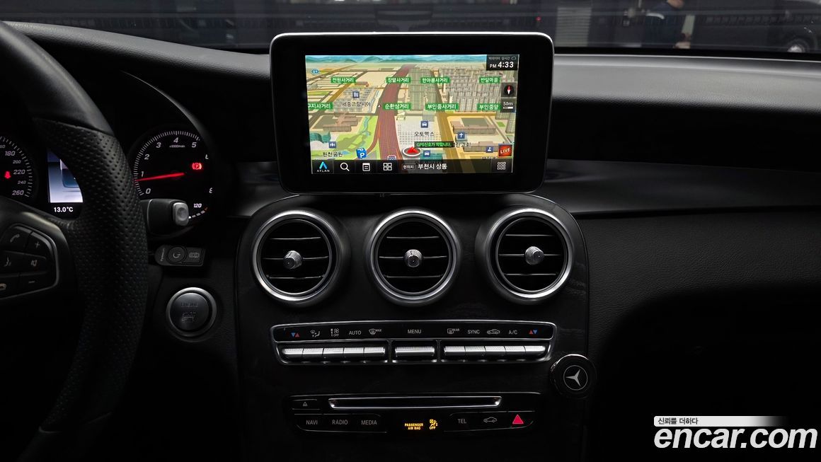 Mercedes-Benz GLC-Class 2019