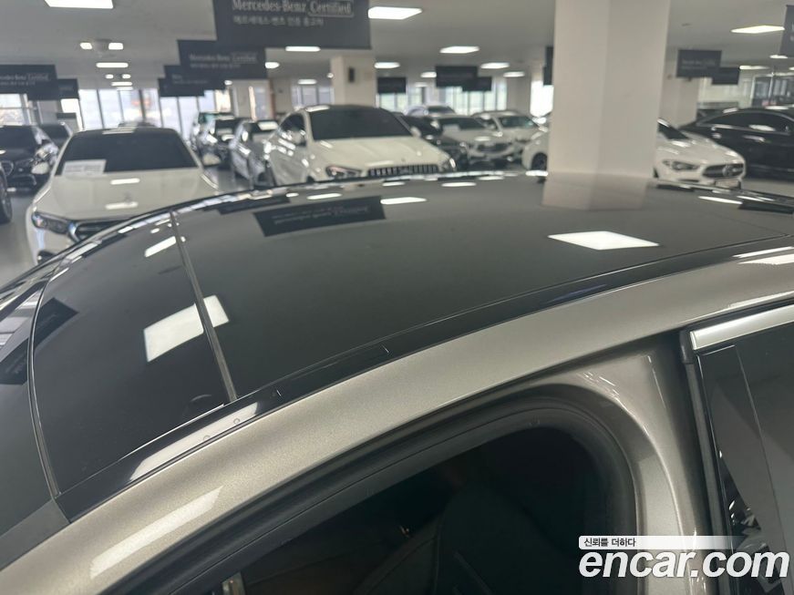 Mercedes-Benz C-Class 2022