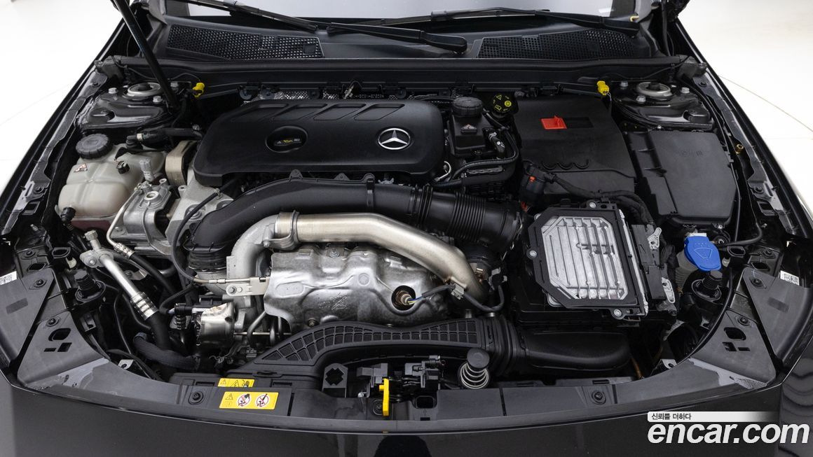 Mercedes-Benz CLA-Class 2025