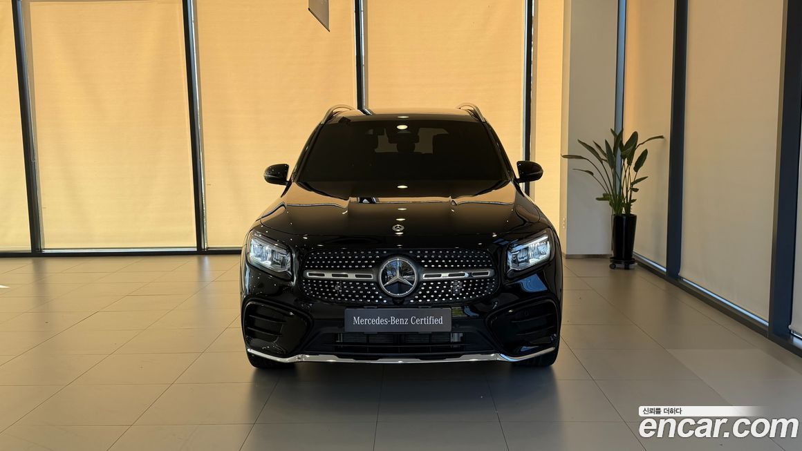 Mercedes-Benz GLB-Class 2025