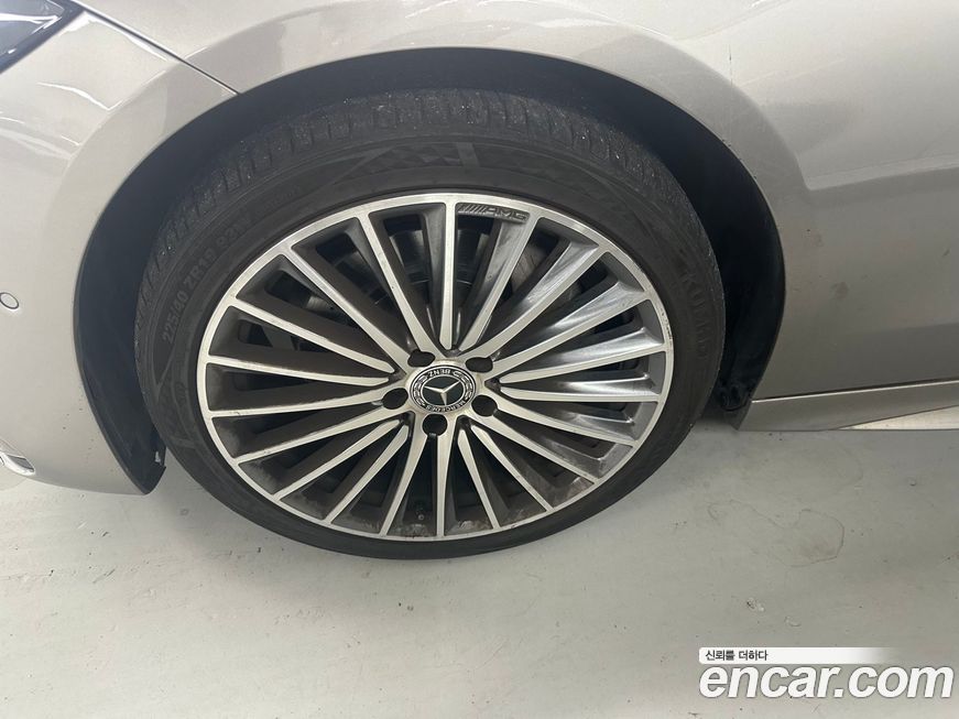 Mercedes-Benz C-Class 2022