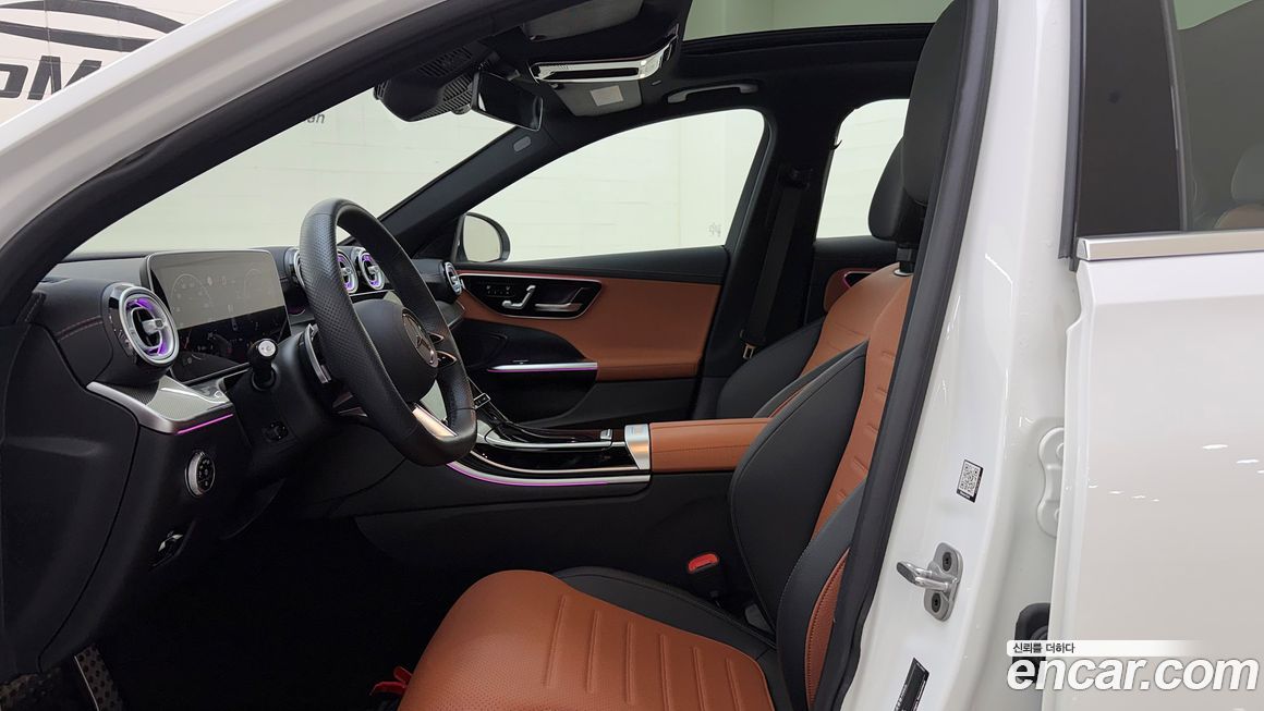 Mercedes-Benz C-Class 2025