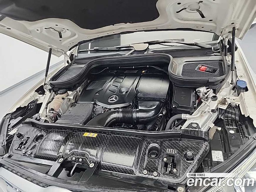 Mercedes-Benz GLE-Class 2021