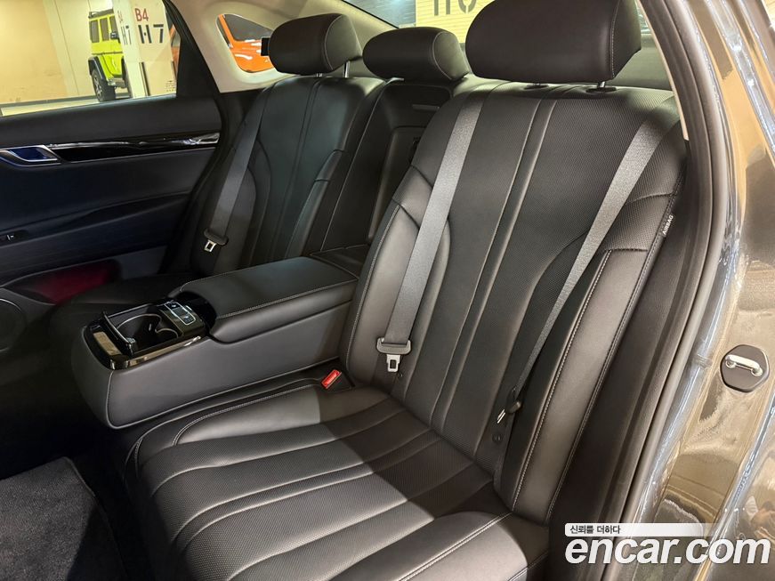 Genesis G80 2022