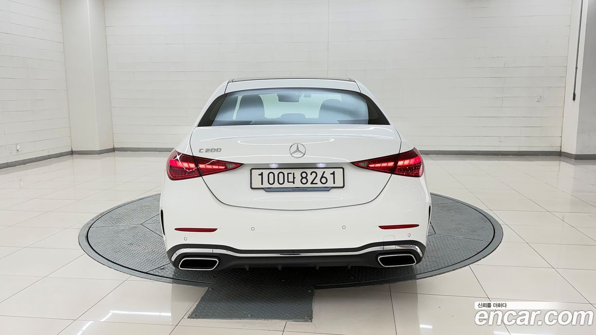 Mercedes-Benz C-Class 2025