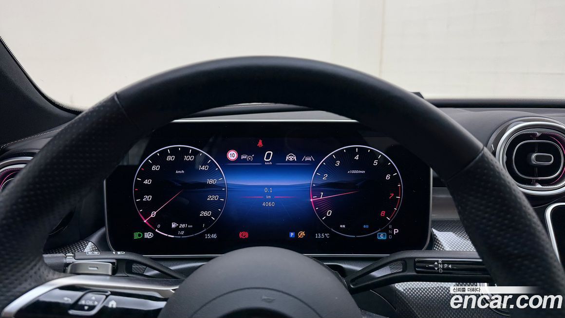 Mercedes-Benz C-Class 2025