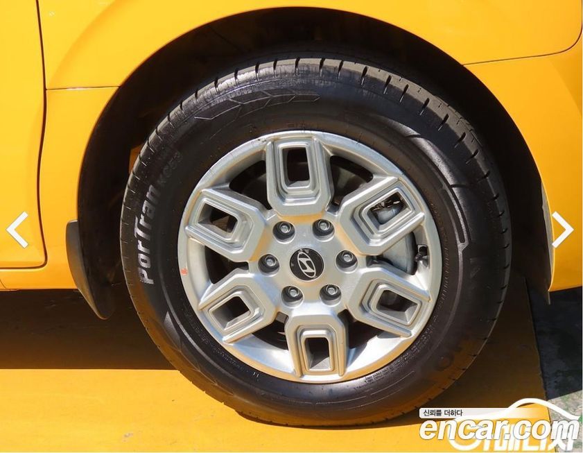 Hyundai Staria 2025