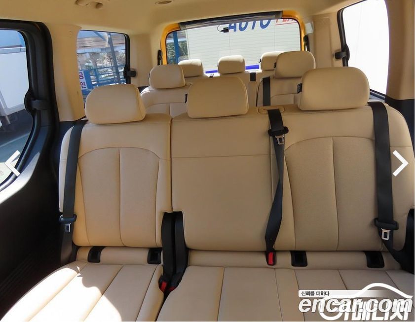 Hyundai Staria 2025