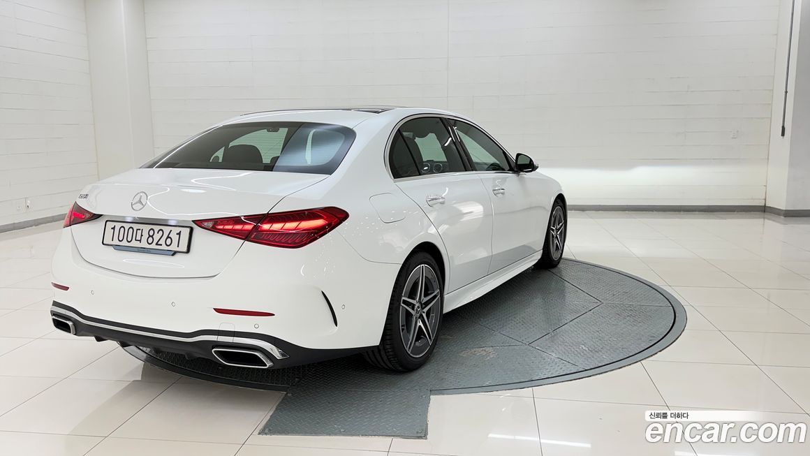 Mercedes-Benz C-Class 2025