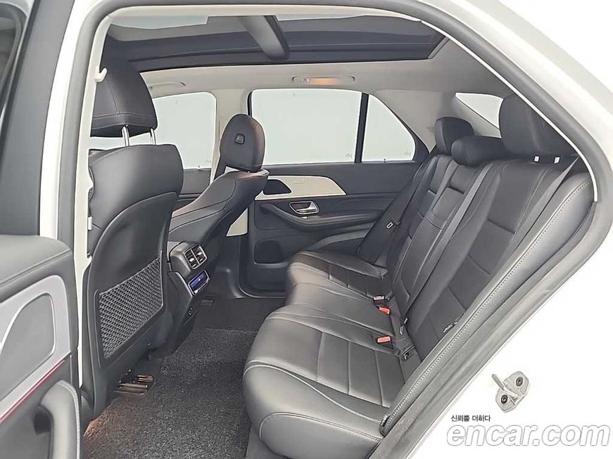 Mercedes-Benz GLE-Class 2021