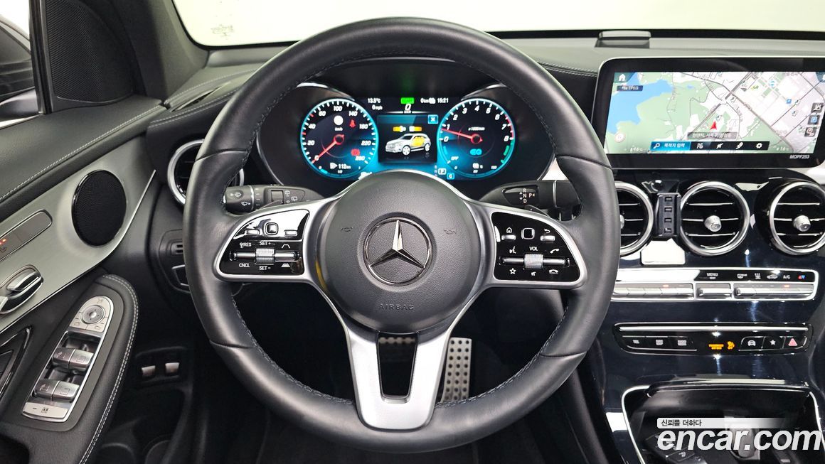 Mercedes-Benz GLC-Class 2022