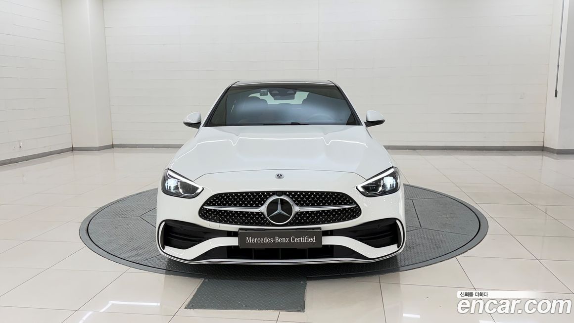 Mercedes-Benz C-Class 2025