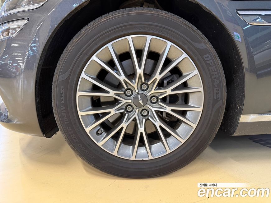 Genesis G80 2022