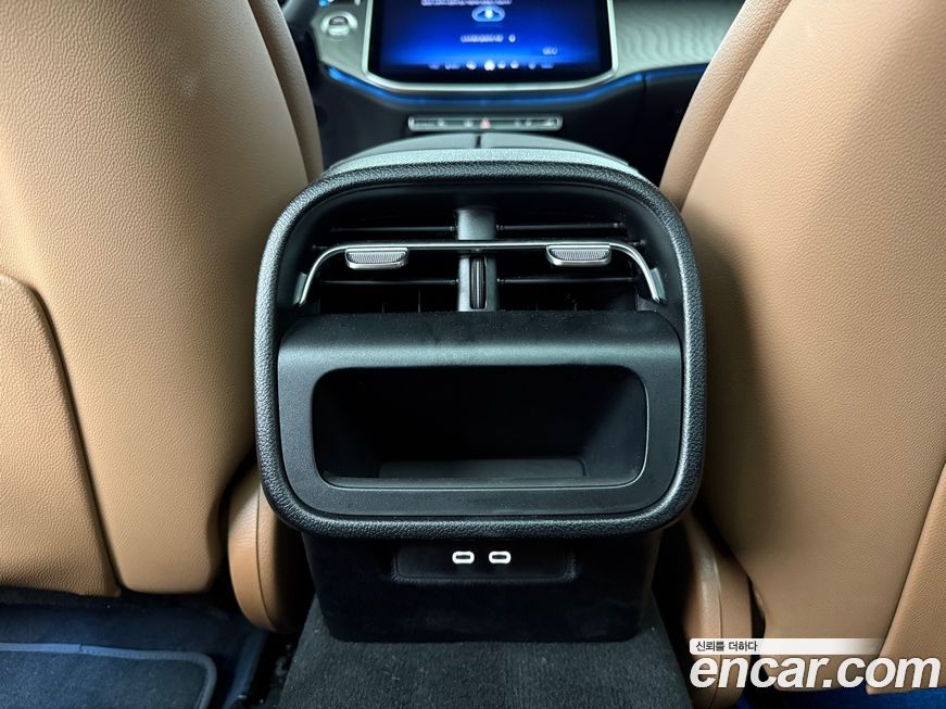 Mercedes-Benz E-Class 2025