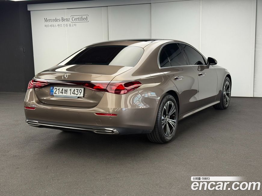 Mercedes-Benz E-Class 2025