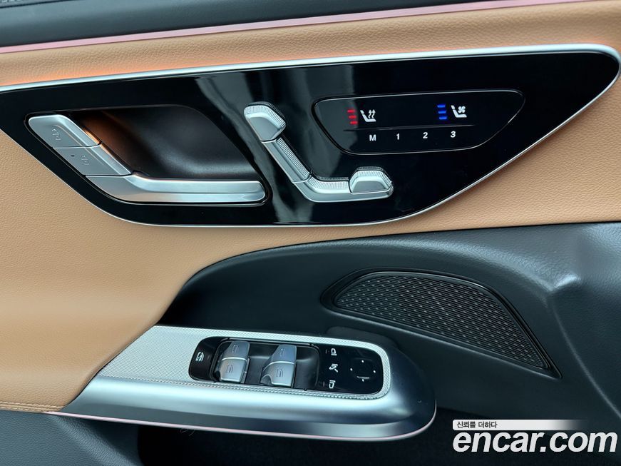 Mercedes-Benz E-Class 2025