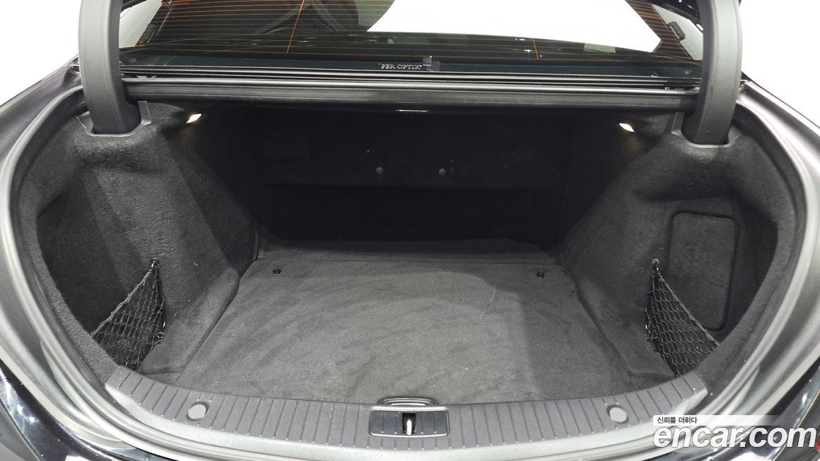 Mercedes-Benz S-Class 2018