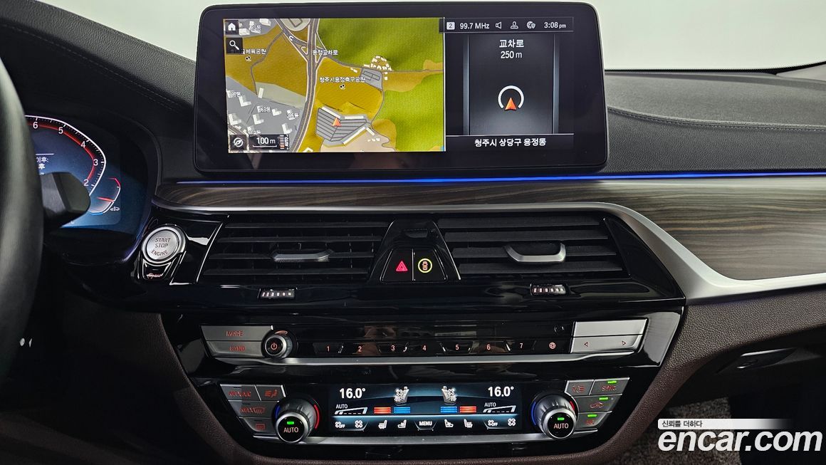 BMW Gran Turismo 2021