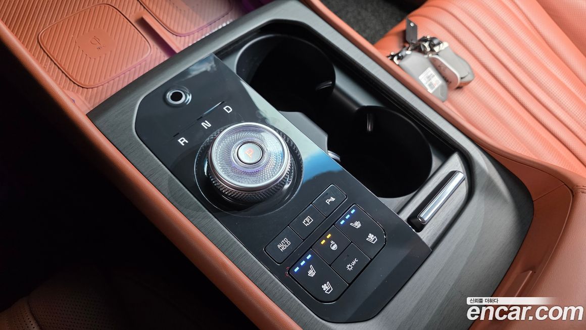 Kia K8 2025