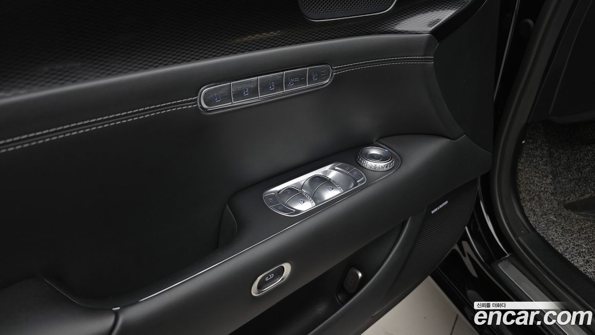 Genesis G90 2022