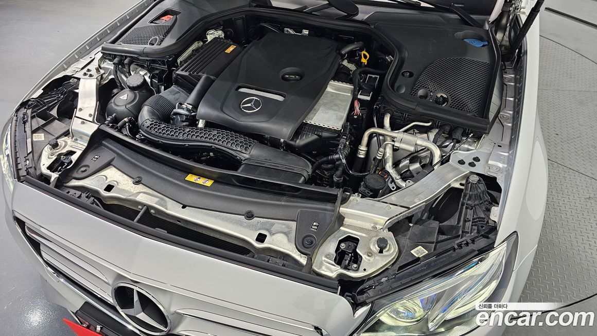 Mercedes-Benz E-Class 2017