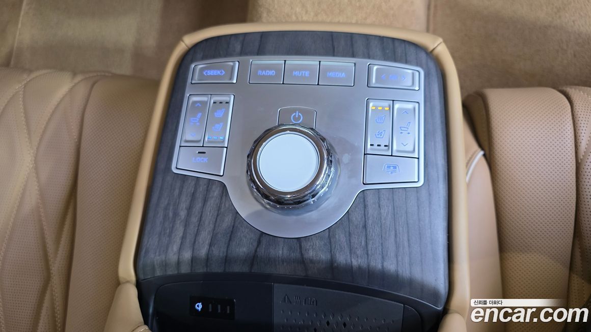 Genesis G80 2025