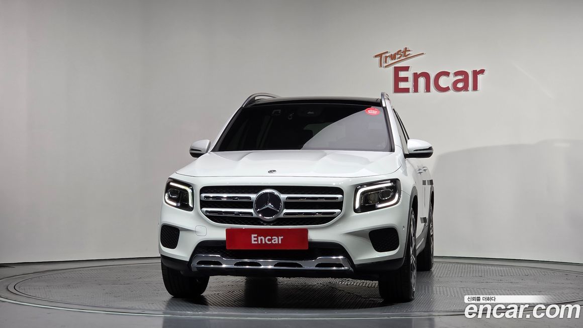 Mercedes-Benz GLB-Class 2021