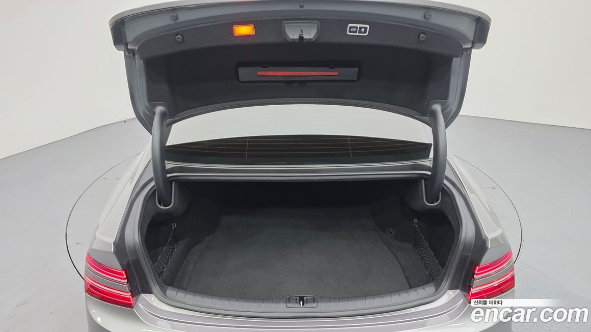 Genesis G80 2025