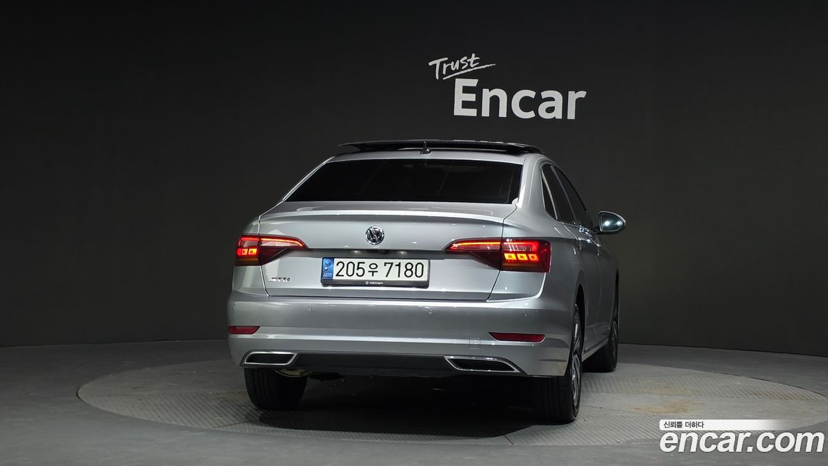 Volkswagen Jetta 2021