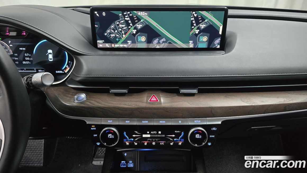 Genesis G80 2021