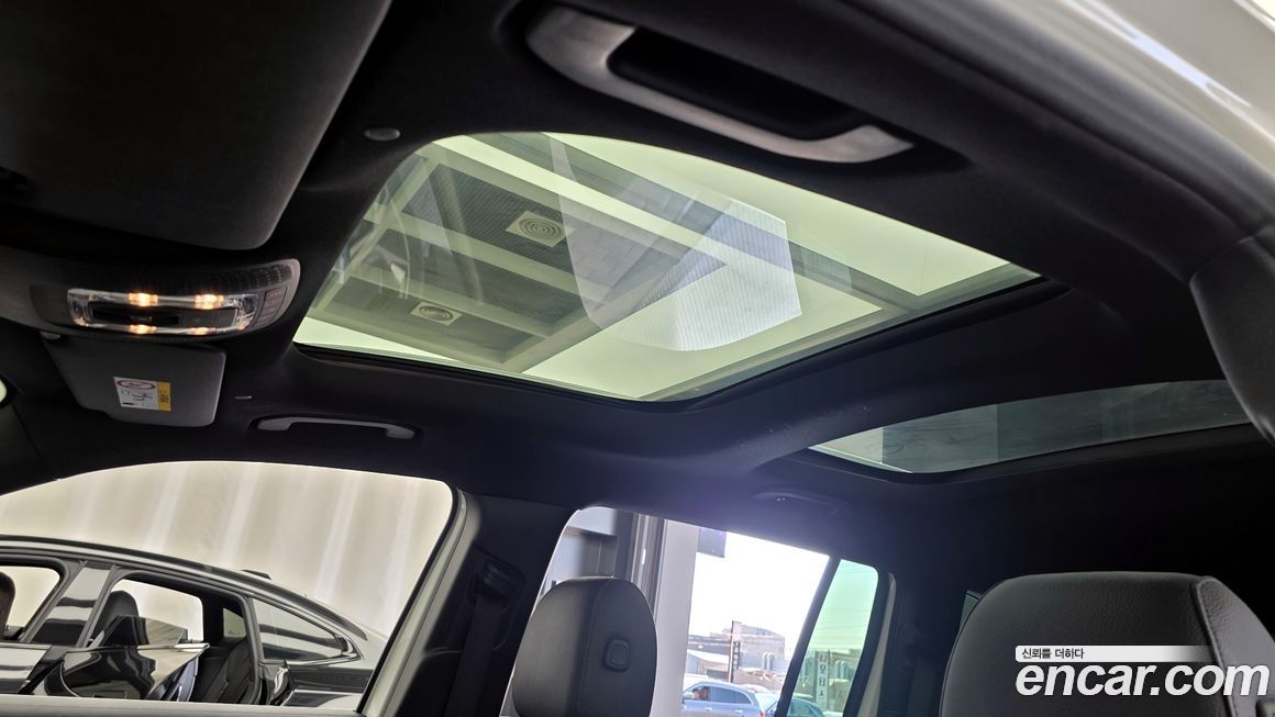 Mercedes-Benz GLB-Class 2021