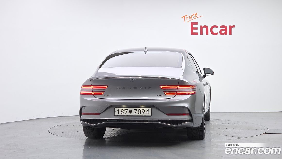 Genesis G80 2025
