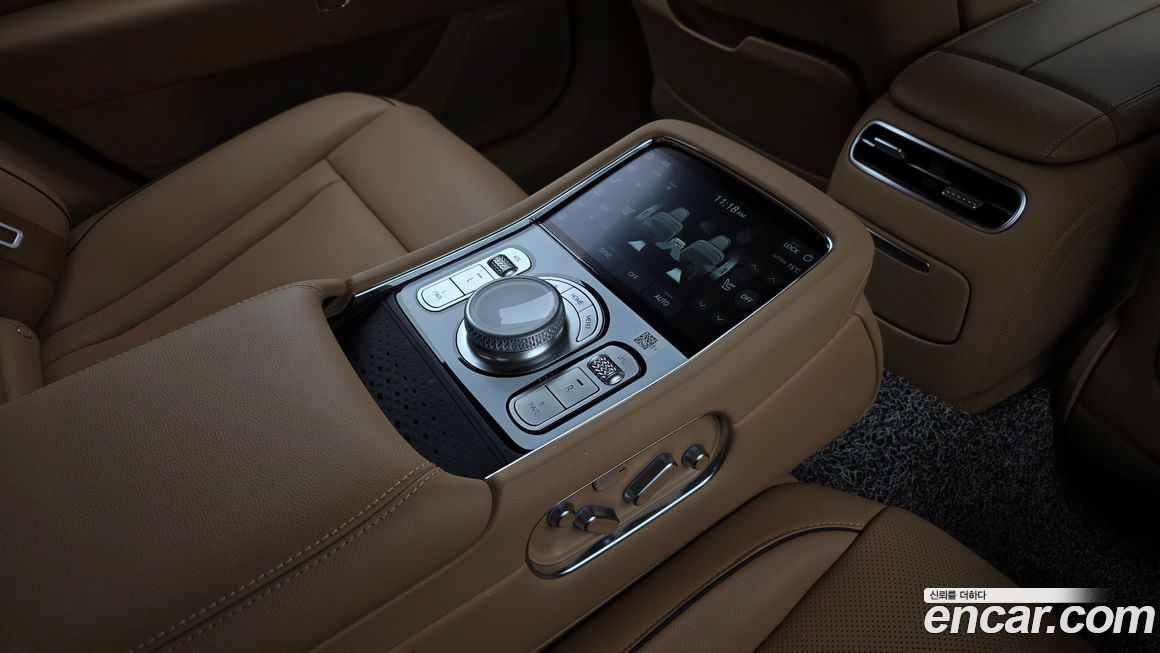 Genesis G90 2023