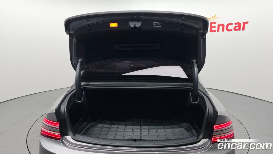 Genesis G80 2025