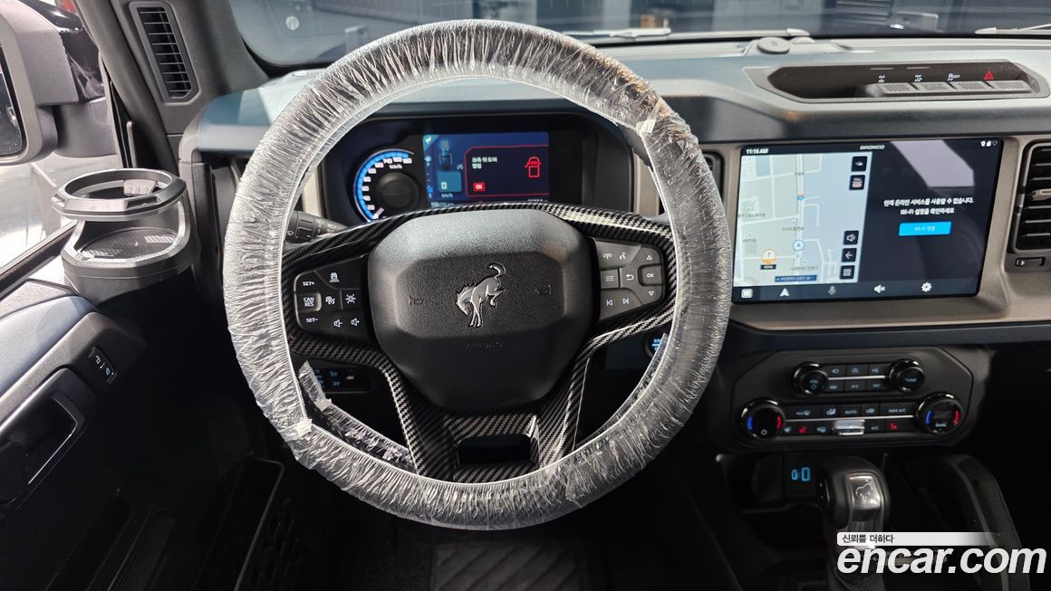 Ford Bronco 2024