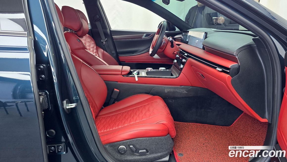 Genesis G80 2025