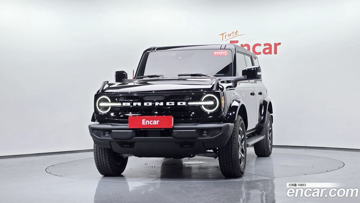 Ford Bronco 2024