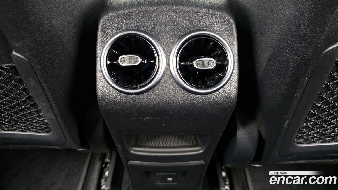 Mercedes-Benz EQA 2022