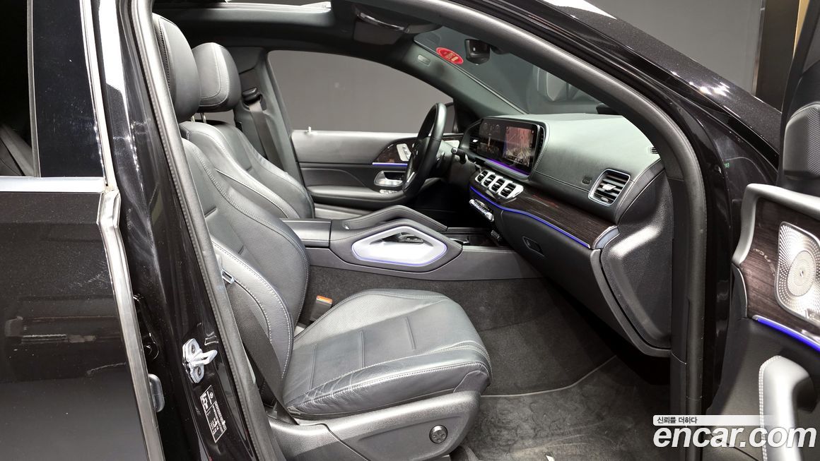 Mercedes-Benz GLE-Class 2021