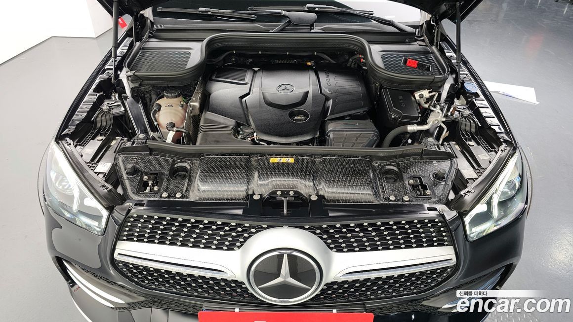 Mercedes-Benz GLE-Class 2021